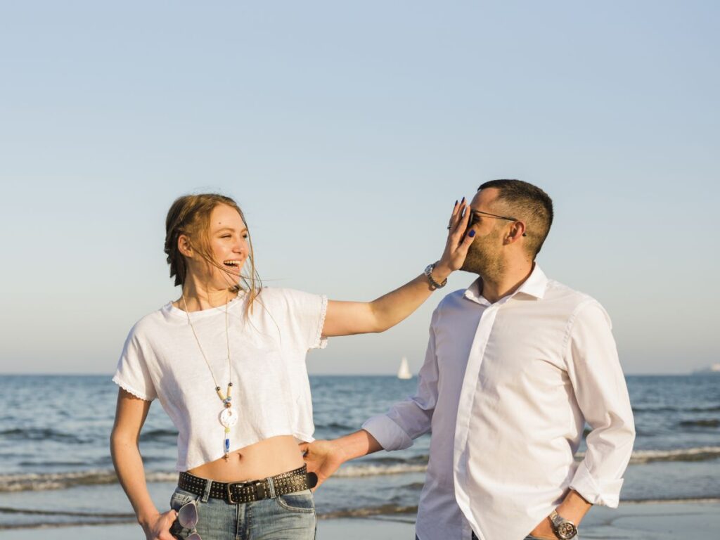 How to Strengthen Your Relationship This Summer: Fun Activities for Couples